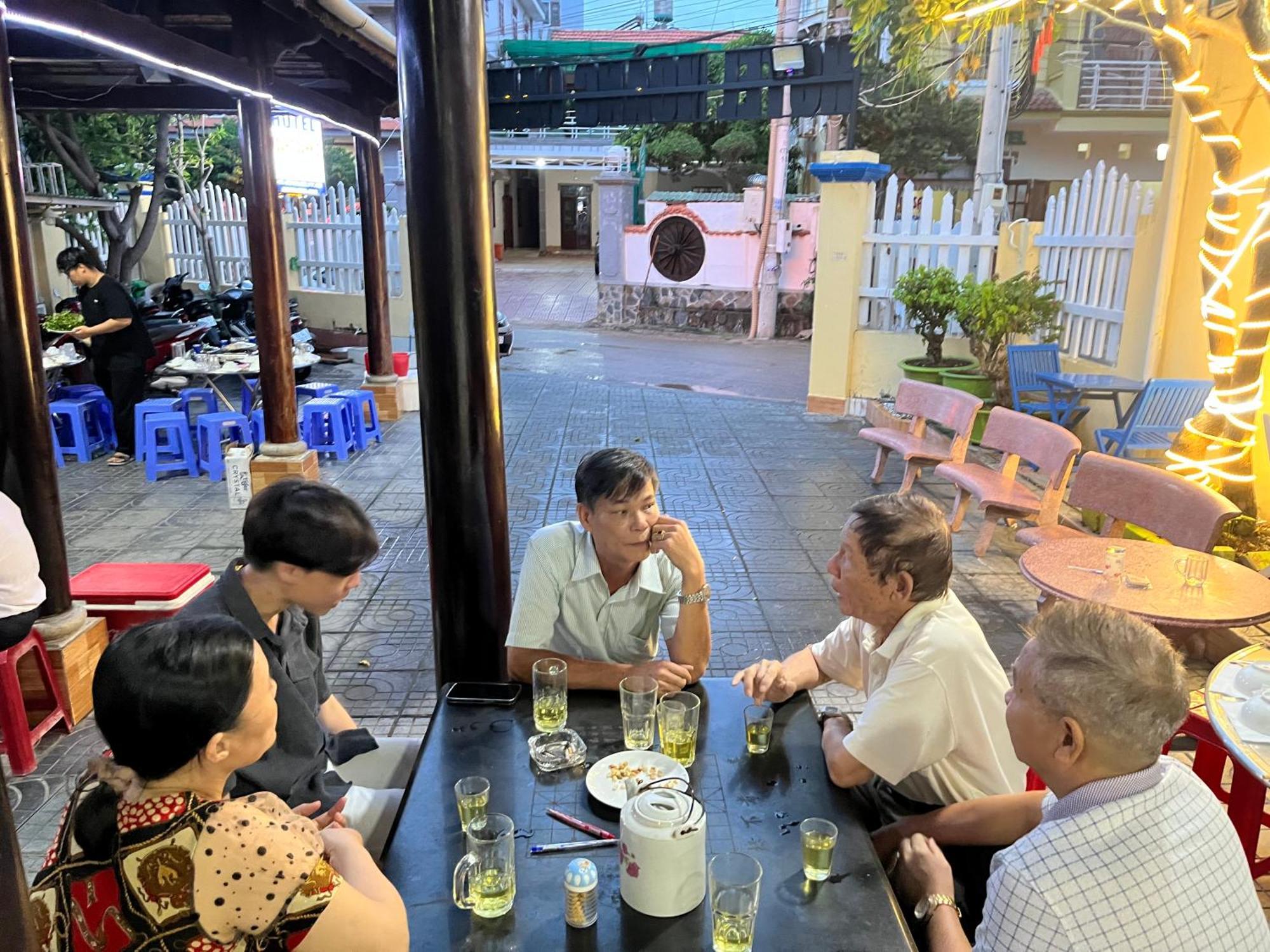 Hoang Oanh Motel Long Hai Exteriör bild